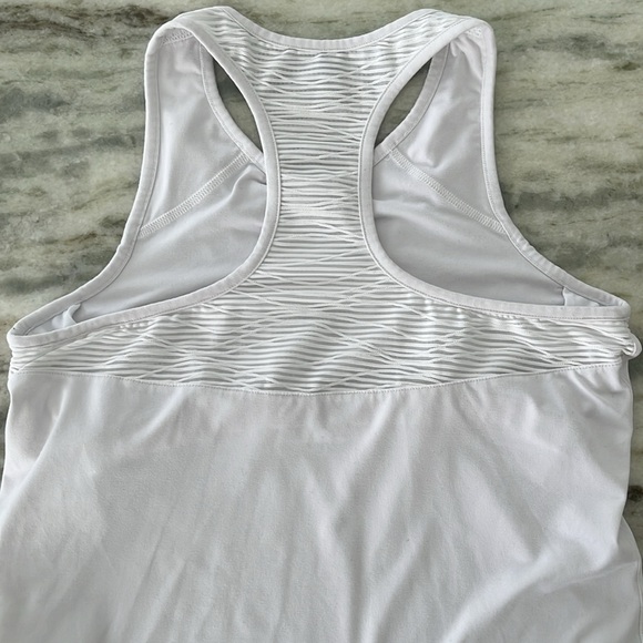 Reebok Racer Back Workout Tank - Picture 6 of 7